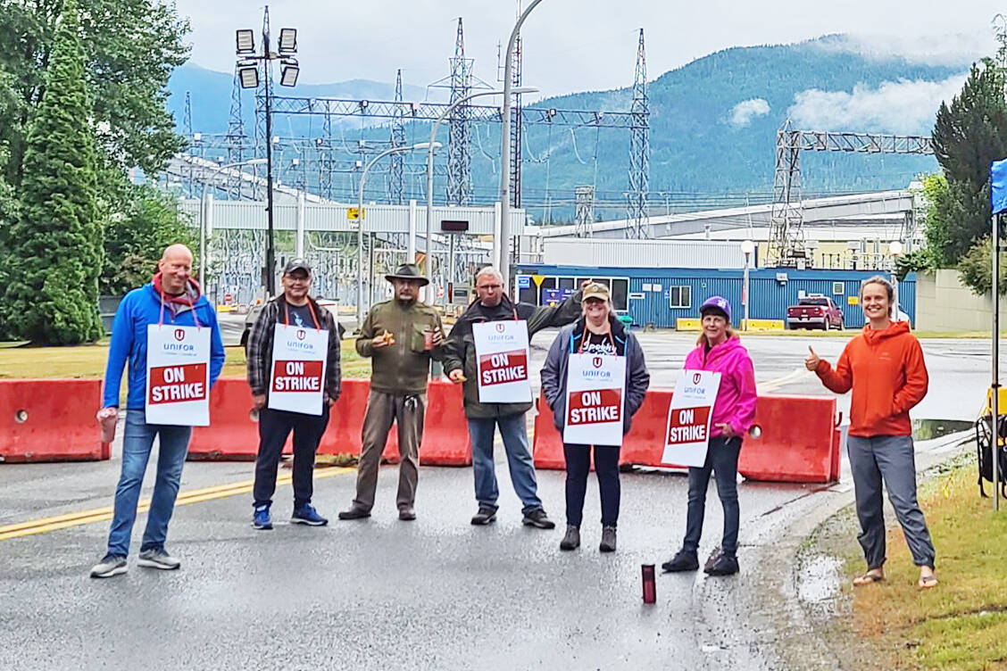 Unifor workers strike outside the smelter in Kitimat July 25. (Contributed photo)