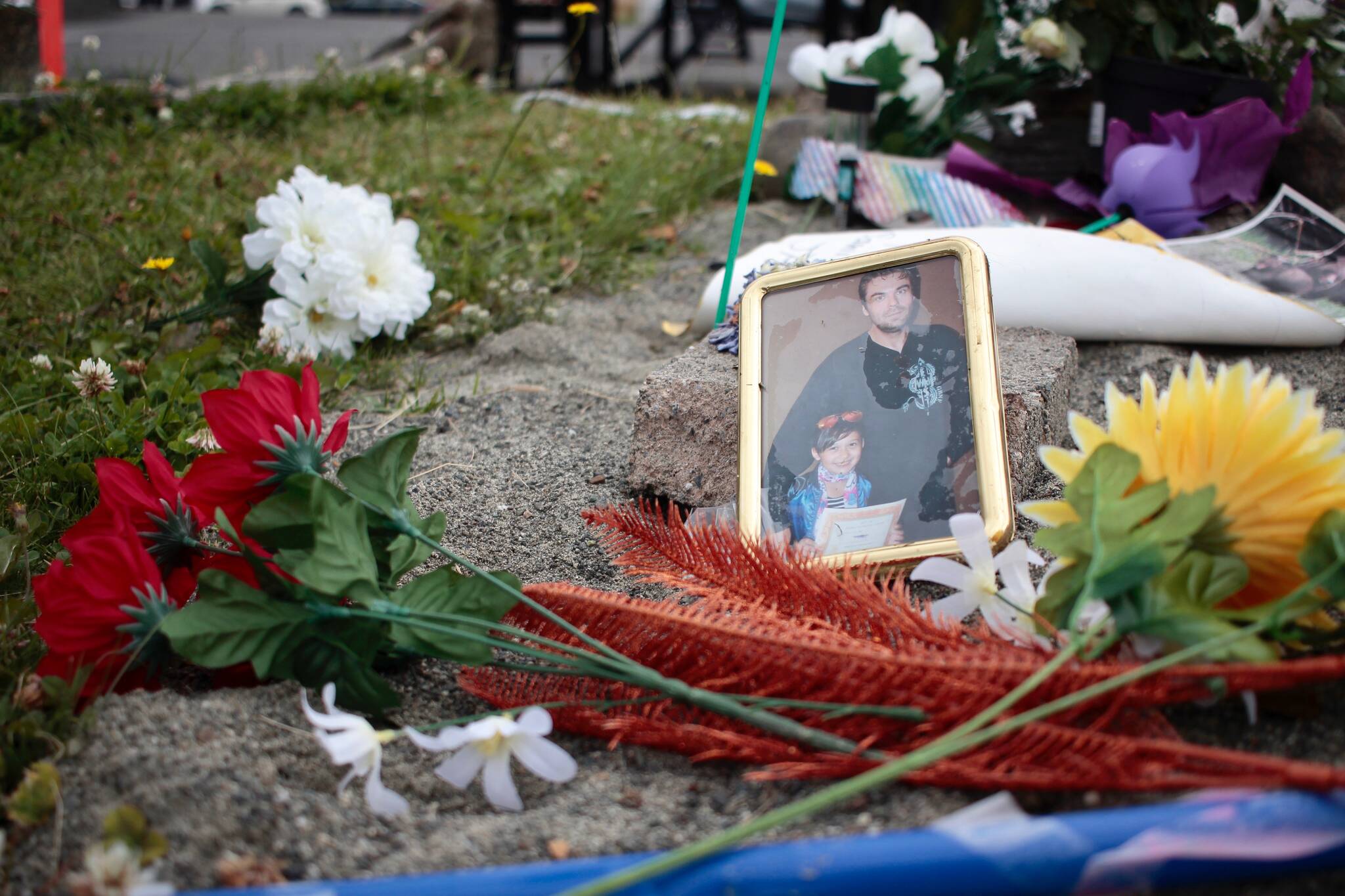 A memorial was set up for Jared Lowndes at the Campbell River Tim Hortons where the incident took place. Photo by Marc Kitteringham / Campbell River Mirror