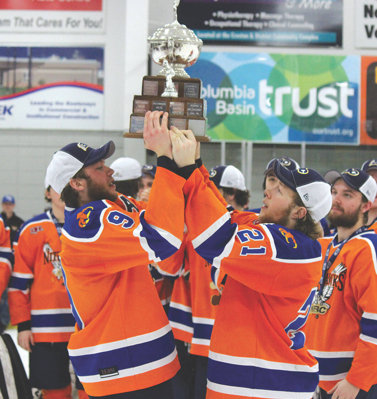 Beaver Valley Nitehawks players hoist the Cyclone Taylor Cup in 2017. (Black Press Media file photo)