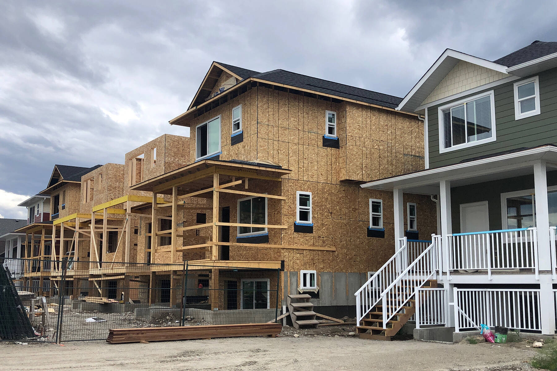 House construction in Summerland B.C. (Summerland Review)