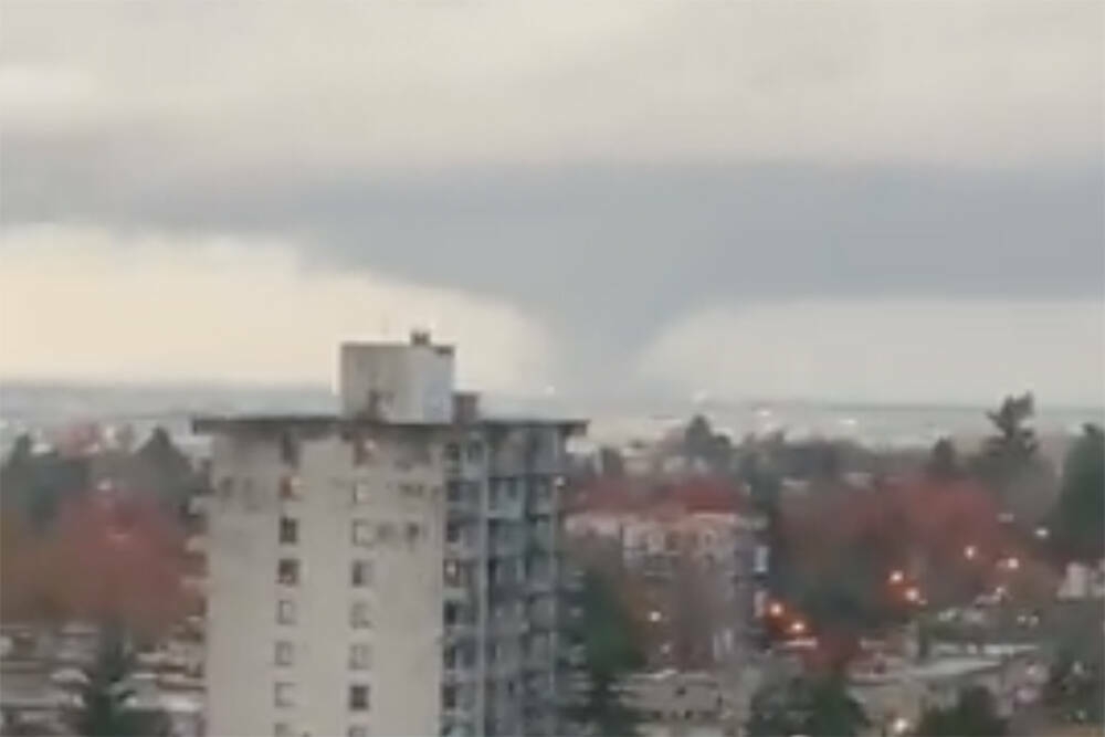 Eye witness video posted to social media shows a funnel cloud forming near Vancouver’s North Shore. (@lil.IVN/Twitter)