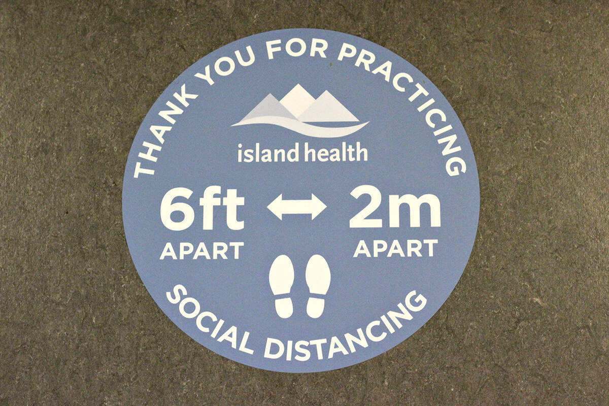 Floor markers at Island Health COVID-19 testing clinic in Nanaimo. (Nanaimo News Bulletin)