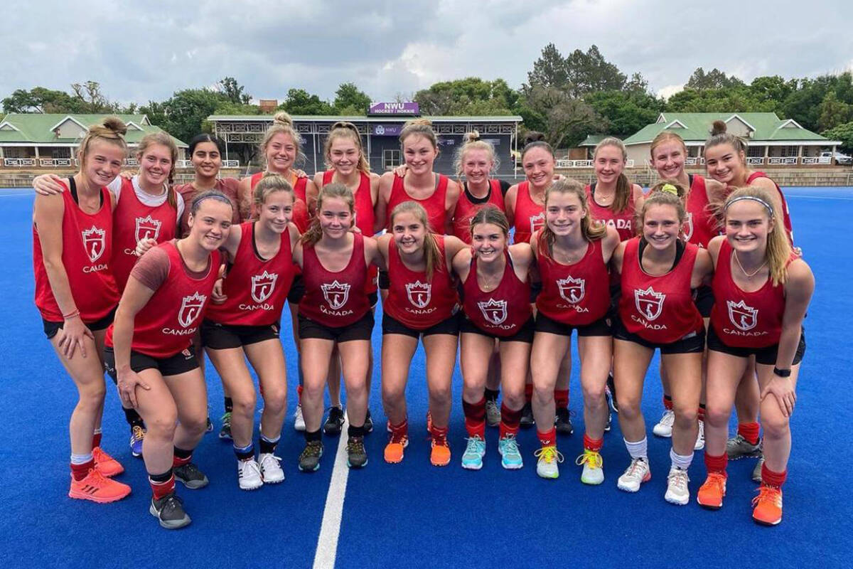 The Canadian junior women’s field hockey team got stuck in South Africa as Omicron-related travel restrictions went into effect. (Field Hockey Canada)