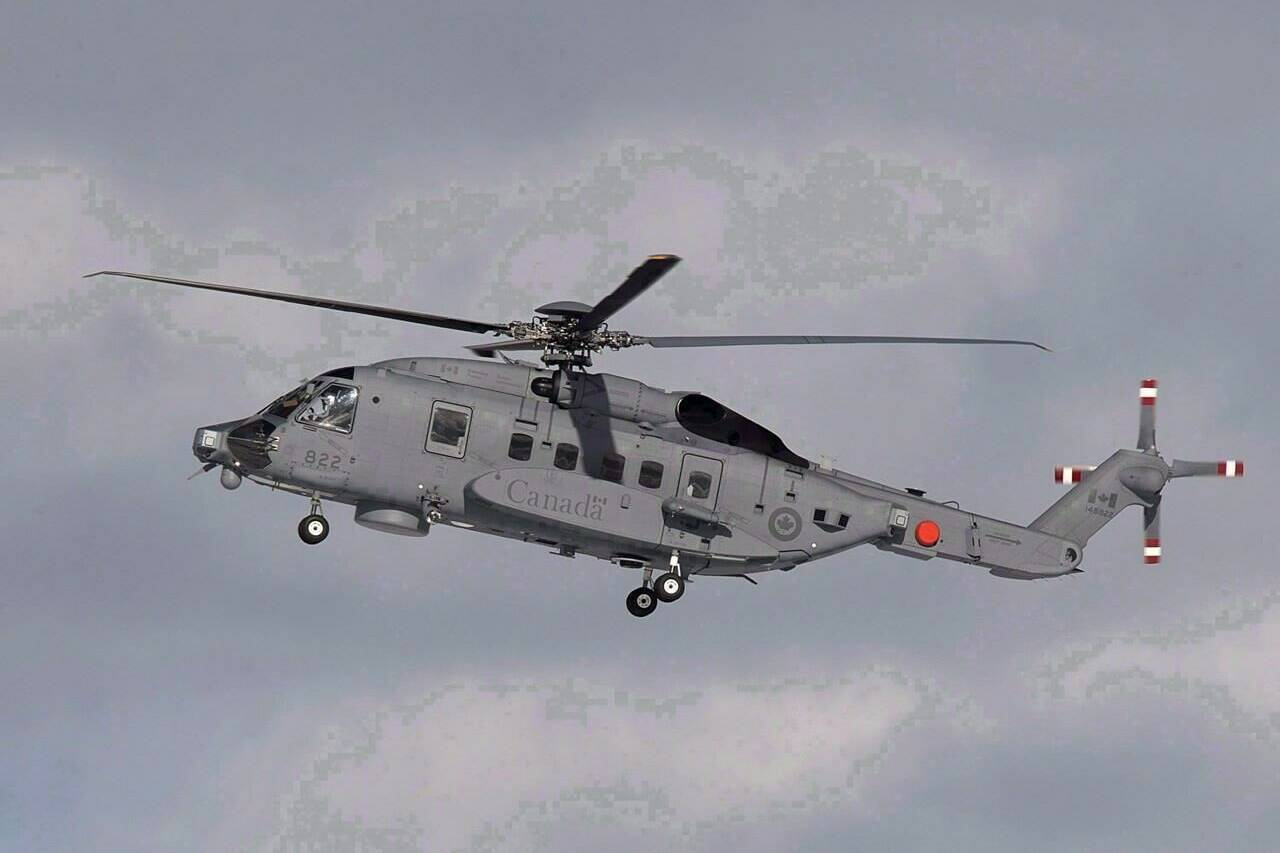 A CH-148 Cyclone maritime helicopter is seen during a training exercise at 12 Wing Shearwater near Dartmouth, N.S. on Wednesday, March 4, 2015. The Canadian military’s fleet of maritime helicopters is undergoing special inspections and repairs after cracks were recently found in the tails of four CH-148 Cyclones. THE CANADIAN PRESS/Andrew Vaughan
