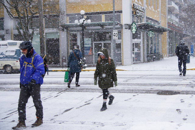 Greater Victoria could be in for a white Christmas with snow set to start Dec. 24. (Black Press Media file photo)