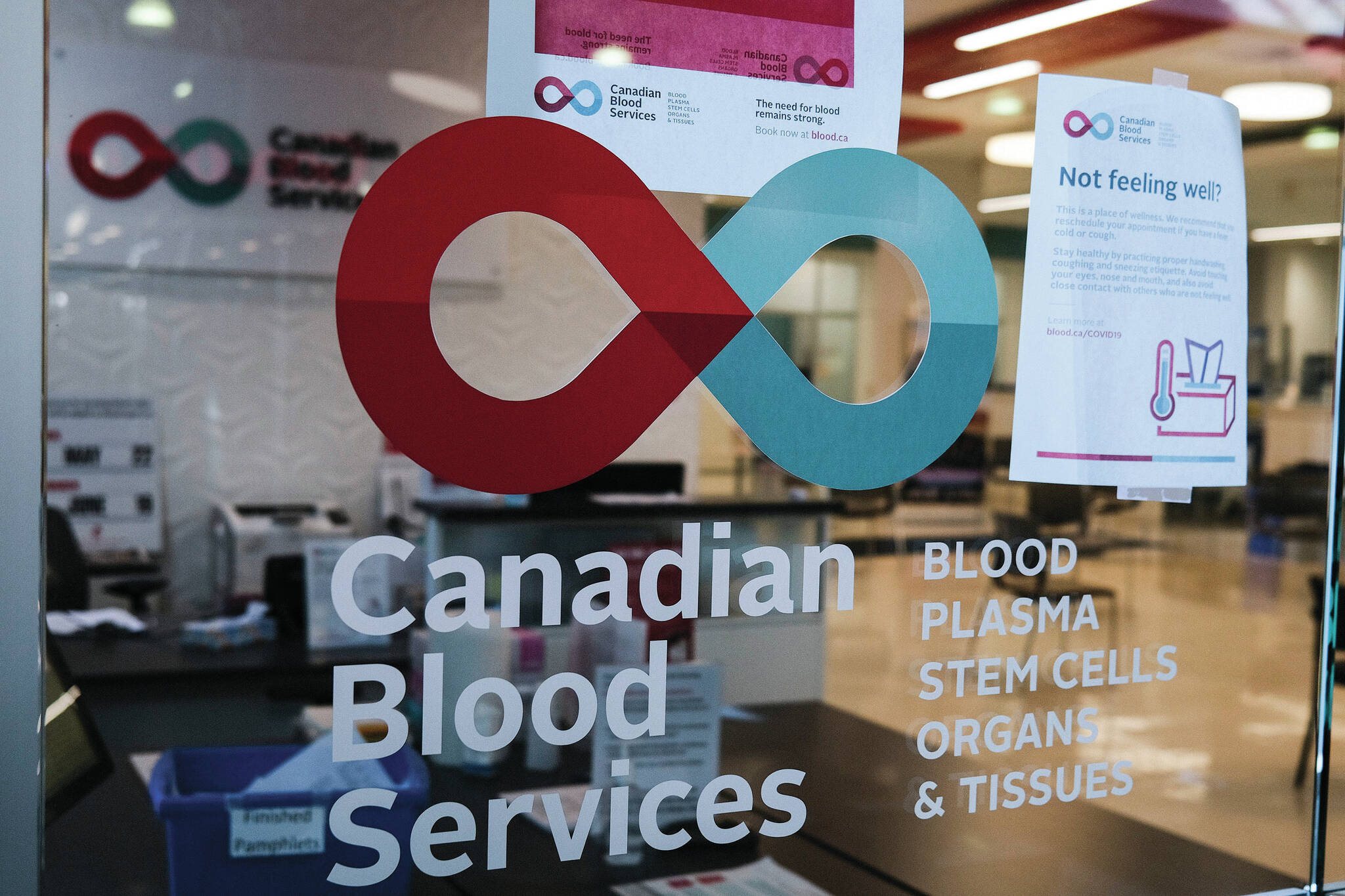 A blood donor clinic pictured at a shopping mall in Calgary, Alta., Friday, March 27, 2020. Canadian Blood Services has issued another call for donations during the holiday season, with an emphasis on the need for donations of O-negative blood. THE CANADIAN PRESS/Jeff McIntosh