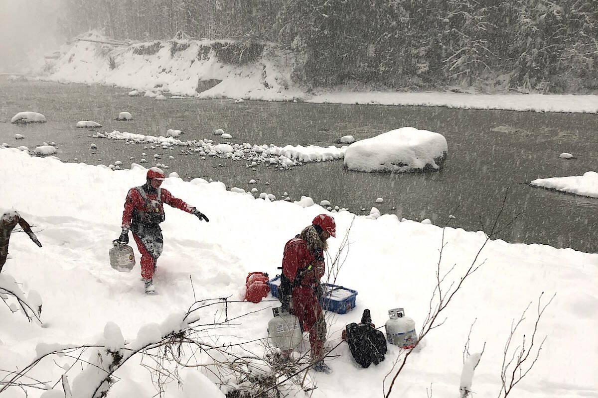 Guides delivering supplies on Christmas Day from Chilliwack River Rafting Adventures. (Suzy Coulter photo)