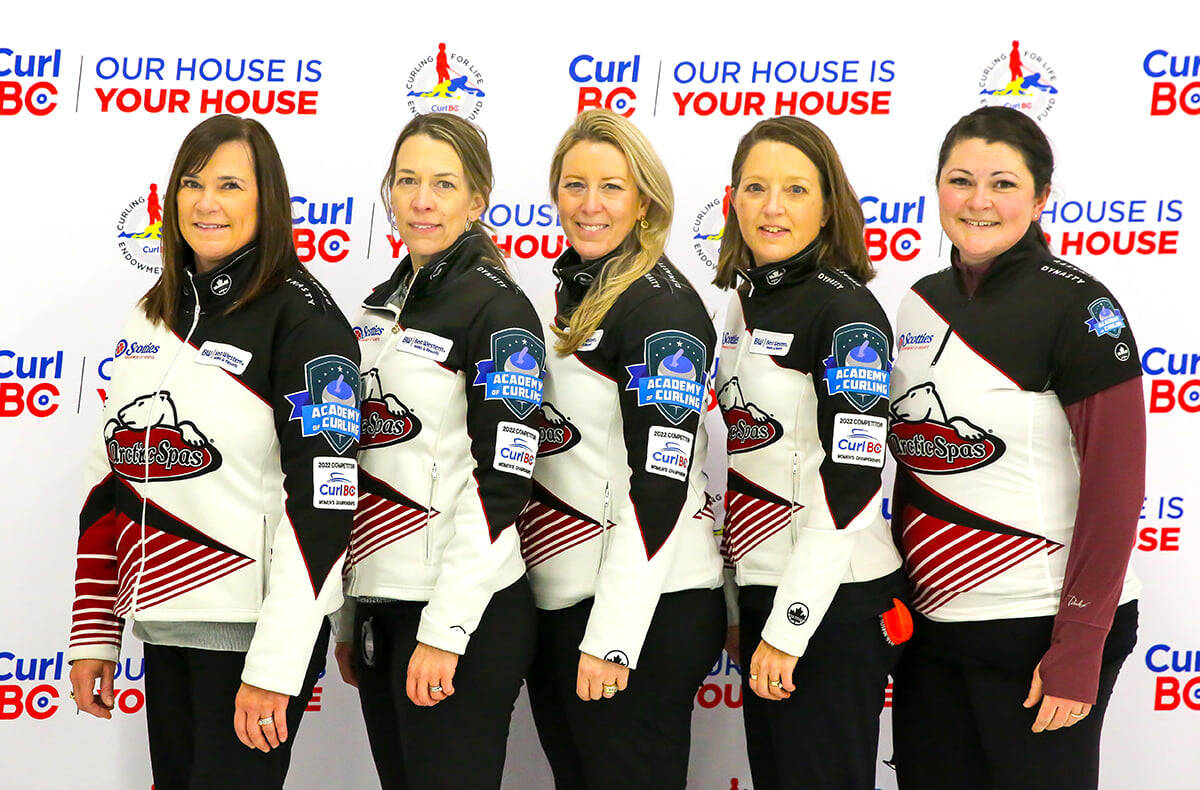 Lake Country’s Mary-Anne Arsenault (from left), Kelowna’s Jeanna Schraeder, Sasha Carter, Renee Simons and fifth player Morgan Muise are off to an 0-2 start at the Scotties Tournament of Hearts Canadian women’s curling championships in Thunder Bay. (Curl BC photo)