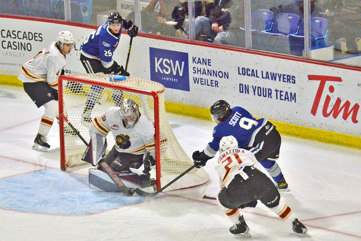 Giants netminder Jesper Vikman blocked all but three Victoria shots on Monday, Feb. 21 at the Langley Events Centre, but his teammates were unable to get on the scoreboard. (Gary Ahuja, Langley Events Centre/Special to Langley Advance Times)