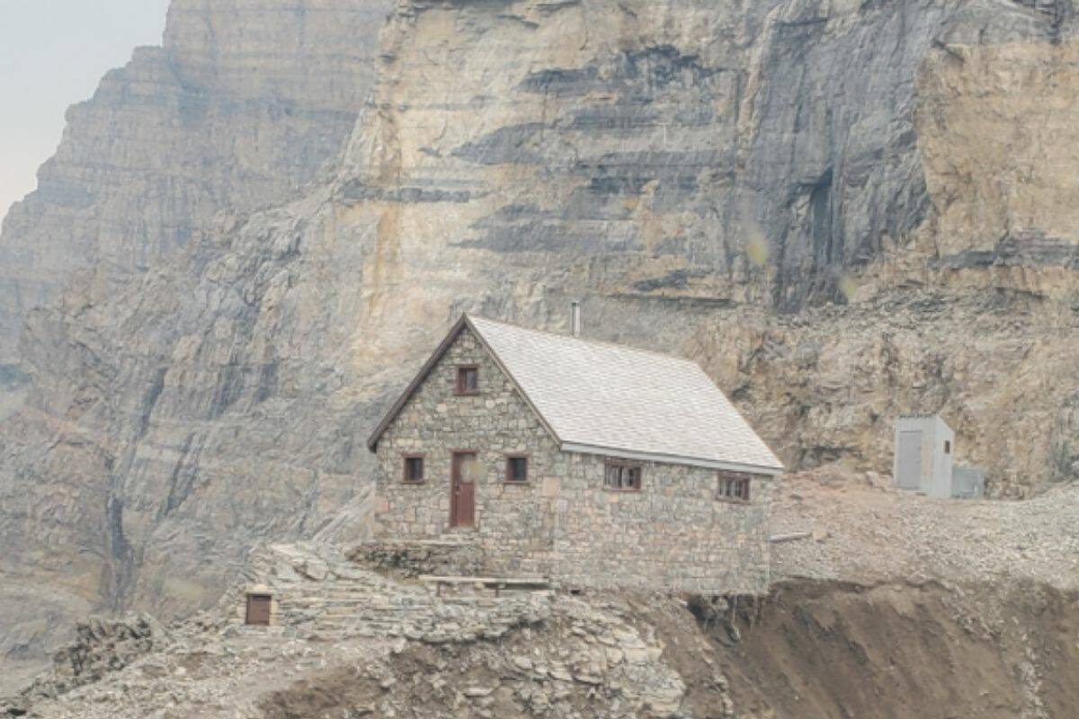 The Abbot Pass Hut will be removed this spring, as climate change has caused structural damage to the hut, causing a safety risk. (Parks Canada photo)