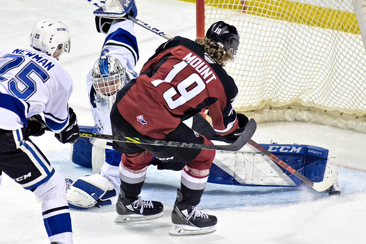 Payton Mount moved the Vancouver Giants within one, but it would prove to be their final score Saturday, Feb. 26, in a 4-2 loss to the Victoria Royals on the road. (Jay Wallace/Special to Langley Advance Times)