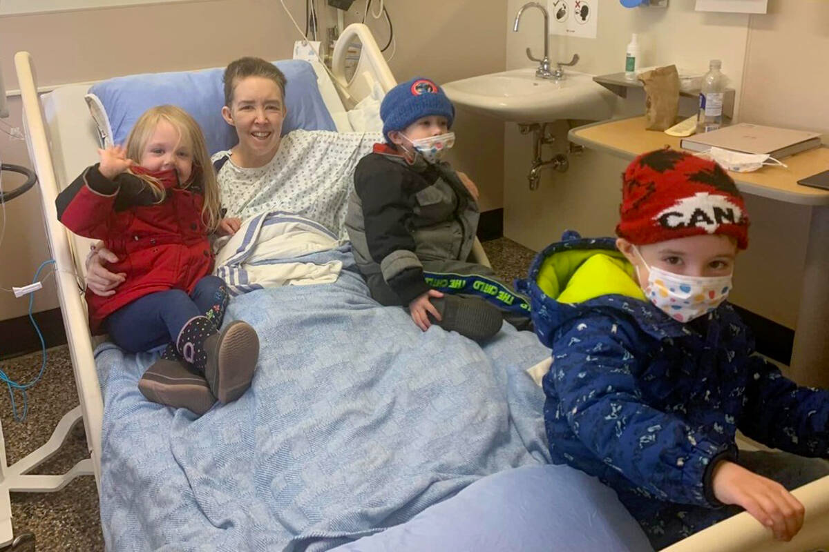 Catherine getting ready for the next round of chemo, with her three kids for support. (GoFundMe/Special to The News)