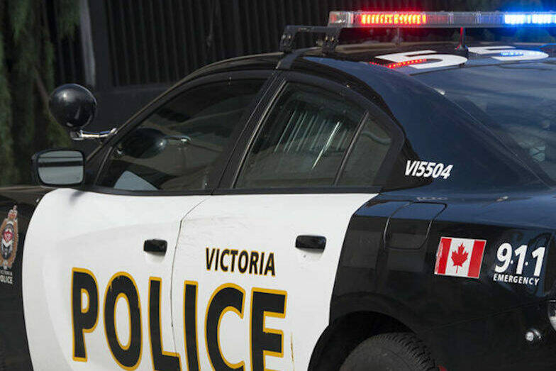 Victoria police officers arrested a roller-blading man suspected of robbery of a toque after a foot chase on March 14. (Black Press Media file photo)