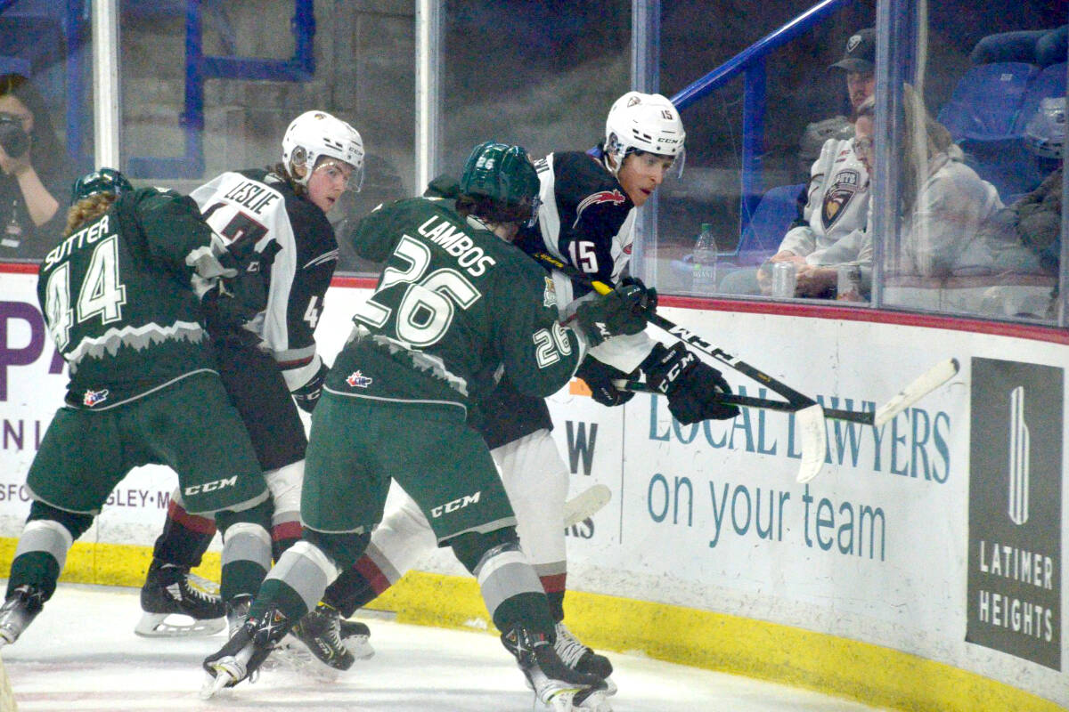 Giants fall 6-2 against Everett Silvertips Wednesday night at Langley Events Centre. Quarter-finals rematch set for Friday night, again at LEC. (Gary Ahuja, Langley Events Centre/Special to Langley Advance Times)