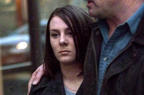 Kelly Ellard and her father Lawrence leave the Vancouver courthouse on March 30, 2000. (Canadian Press file photo)