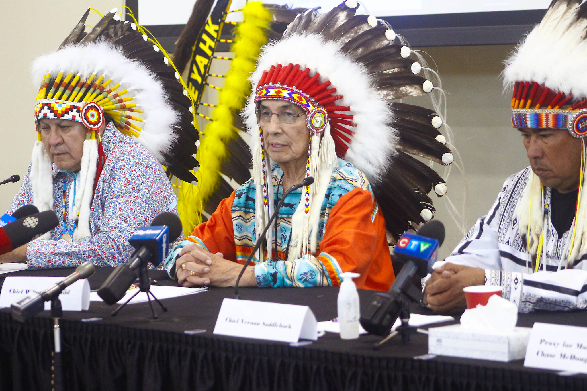 L-R: Chief Randy Ermineskin, Chief Wilton Littlechild and Chief Vernon Saddleback. (Emily Jaycox/Ponoka News)