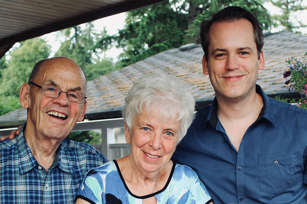 Pictured in 2015, Aaron Craven is with his mother, Patricia Craven, and his father, Donald Craven, who passed away in 2018. (Photo: Aaron Craven/ B.C. Alzheimer’s Society).