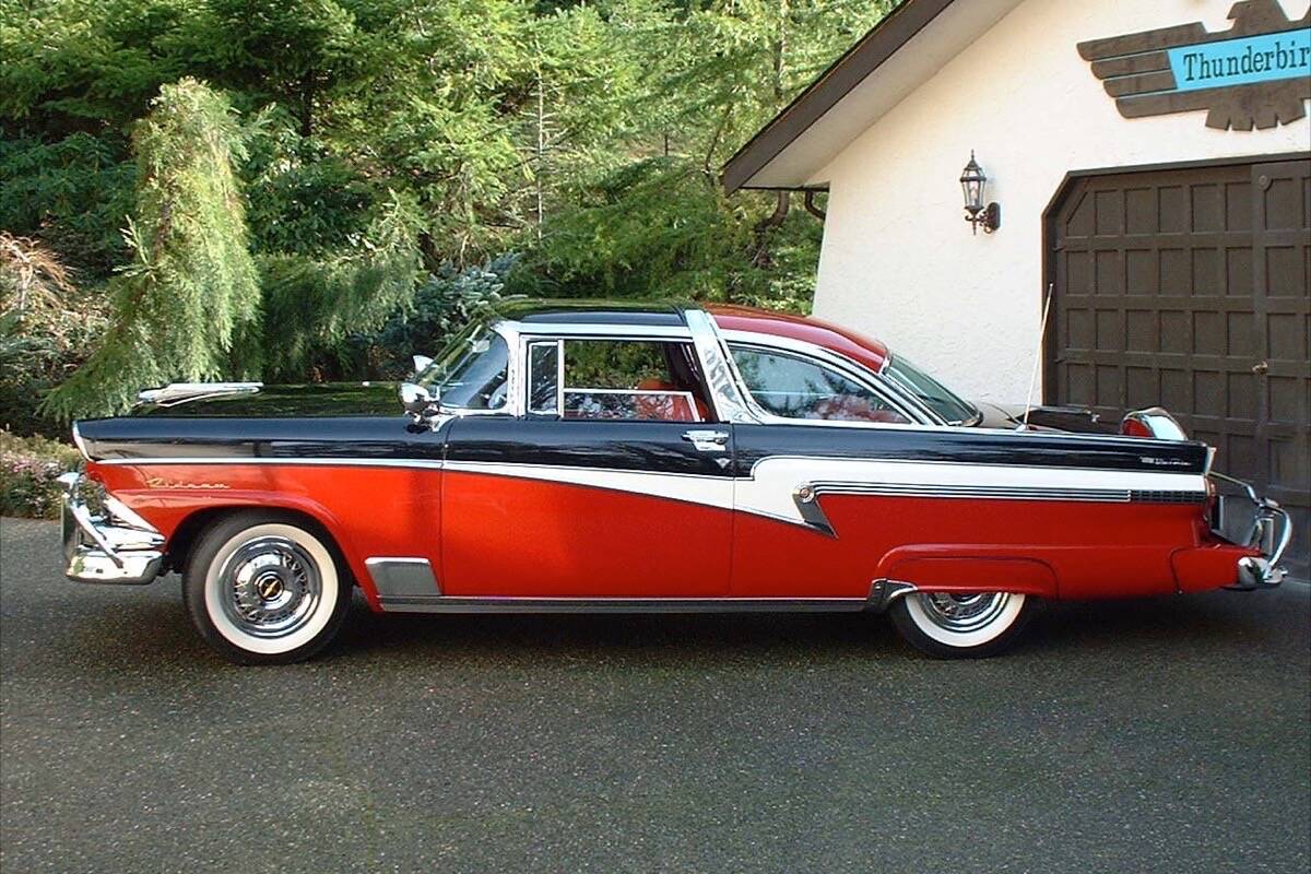 1956 Meteor Crown Victoria. Owned by Ted Forbes (Garry Foster photo)