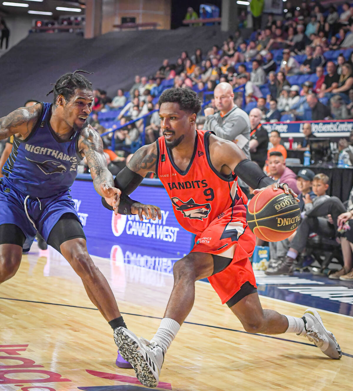 Fraser Valley Bandits’ Shane Gibson goes up against a Guelph Nighthawks player in regular season action. On Thursday, the two teams will meet again in a do-or-die match to decide who makes the league quarter-finals.(Fraser Valley Bandits/Canadian Elite Basketball League)