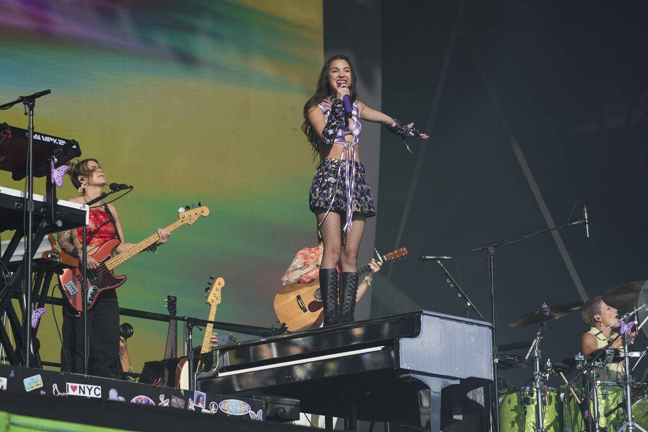 Olivia Rodrigo performs at the Glastonbury Festival in Worthy Farm, Somerset, England, on June 25, 2022. Olivia Rodrigo will usher Alanis Morissette into the Canadian Songwriters Hall of Fame. The “Good 4 u” pop singer and self-professed fan of the Ottawa-raised musician has been named to present the honour to Morissette at the gala ceremony on Sept. 24 at Toronto’s Massey Hall. THE CANADIAN PRESS/AP, Scott Garfitt