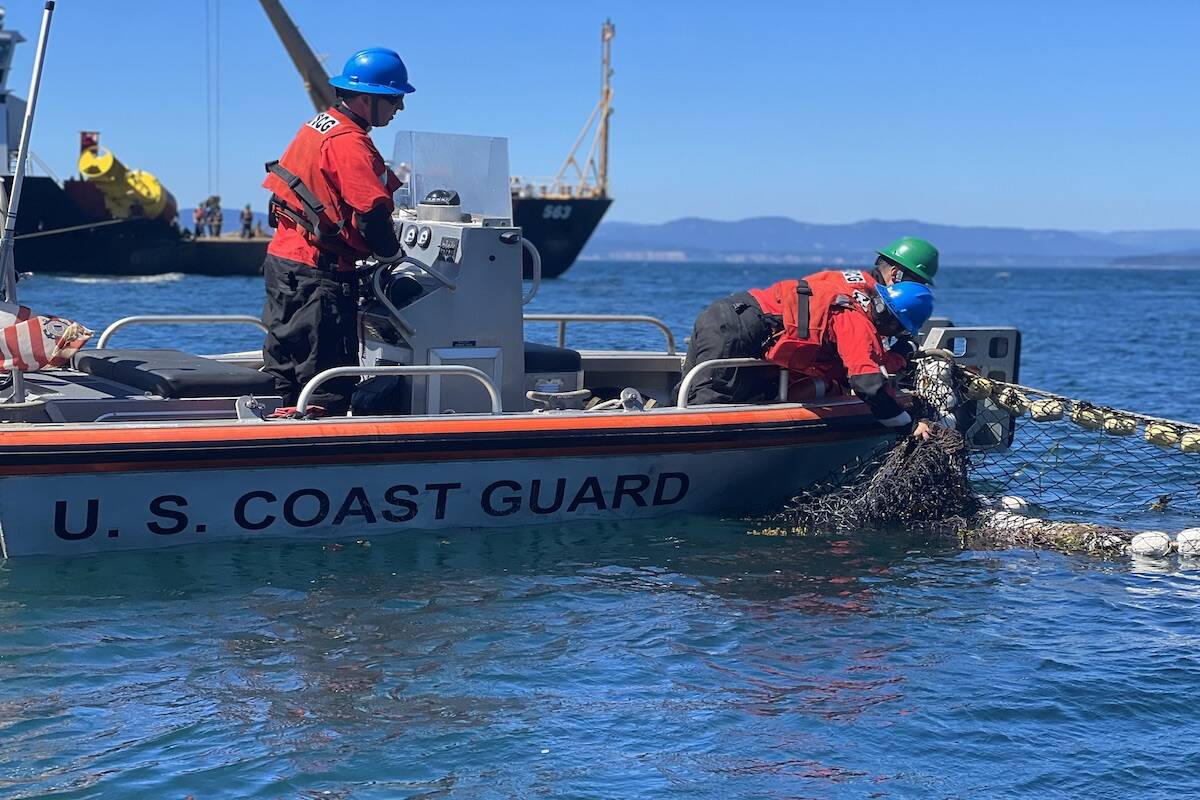 During response activities Tuesday (Aug. 16) U.S. Coast Guard personnel recover most of a seine fishing net that detached from a vessel that sank off San Juan Island near Greater Victoria on Aug. 13. (U.S. Coast Guard Pacific Northwest/Twitter)