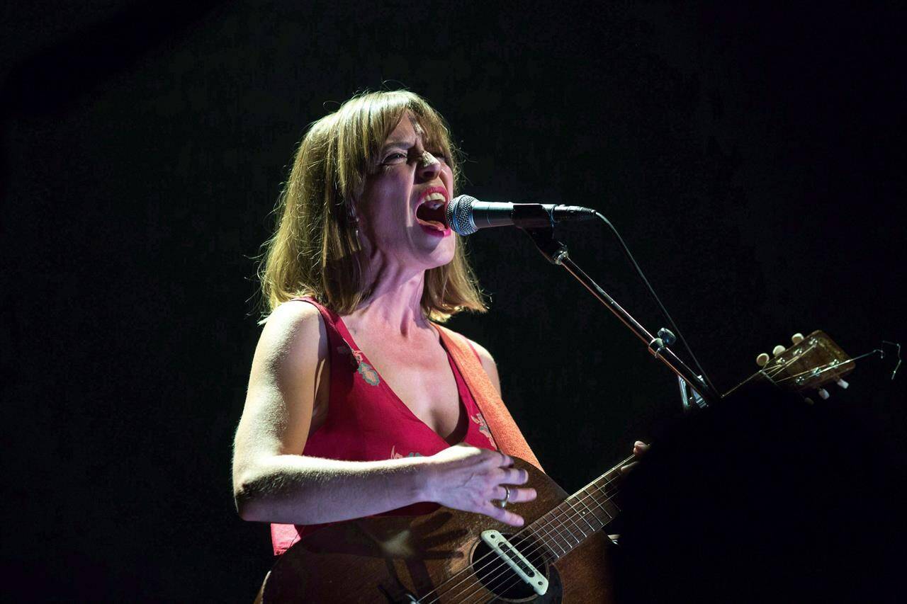 Feist performs during the Polaris Music Prize gala in Toronto on September 18, 2017. The singer says she’s leaving Arcade Fire’s “We” tour due to sexual misconduct allegations against lead singer Win Butler. THE CANADIAN PRESS/Chris Donovan