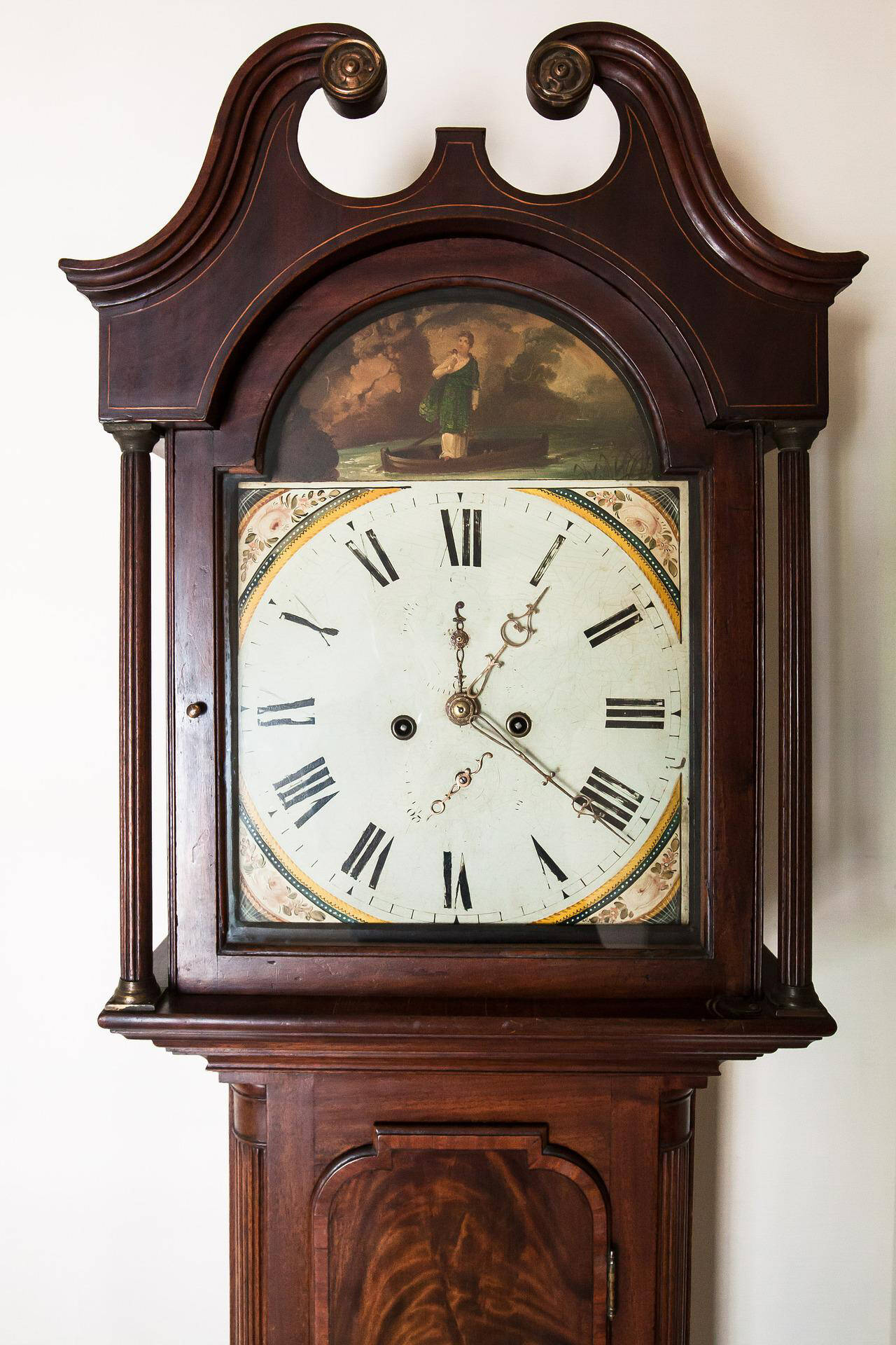 Do you know where the grandfather clock originated? (Pixabay.com)