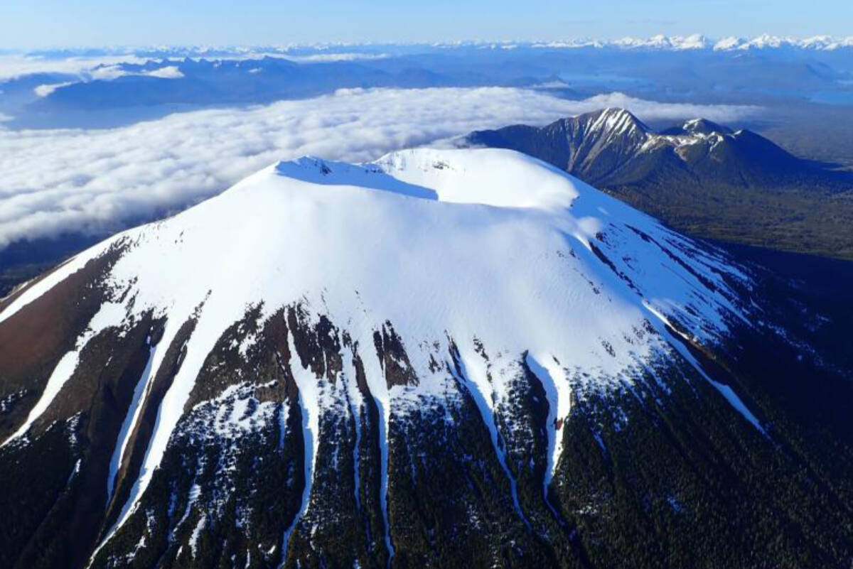 An aerial view of Mount Edgecumbe, 450 kilometres northwest of Prince Rupert, taken May, 19, 2022. (Photo: Max Kaufman/Alaska Volcano Observatory)