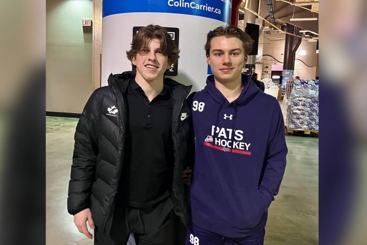 Best friends and two of the top prospects in hockey: Kelowna Rockets forward Andrew Cristall (left) and Regina Pats forward Connor Bedard are set to each each other for the first time in their WHL careers. (Regan Bartel/Kelowna Rockets)