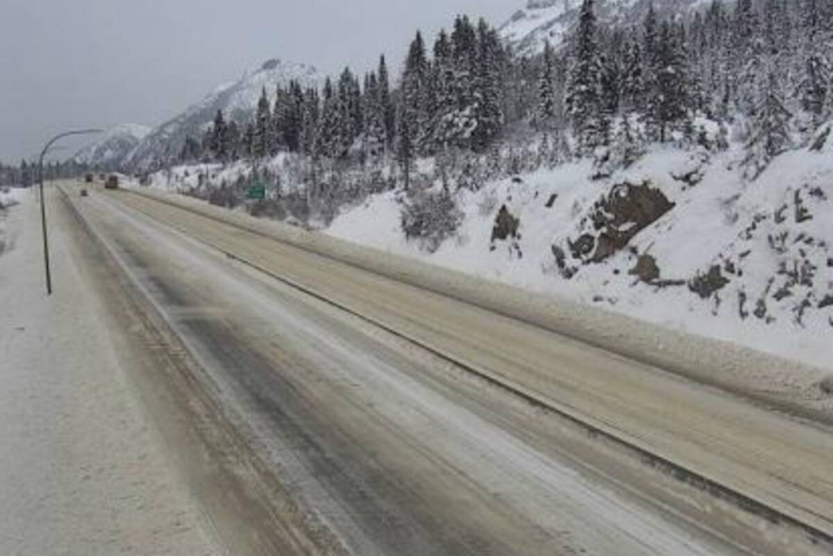 The Coquihalla Highway at 9:09 a.m. on Tuesday morning (Nov. 29). The Coq and the Okanagan Connector are expecting 20-35 centimetres of snow over the next 24 hours. (DriveBC)