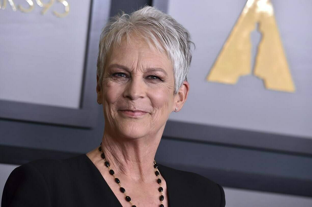 FILE - Jamie Lee Curtis appears at the Governors Awards in Los Angeles on Nov. 19, 2022. Curtis is this year’s recipient of AARP The Magazine’s Movies for Grownups Awards career achievement honor. The group announced Thursday that Curtis is receiving the honor at the AARP’s annual Best Movies and TV for Grownups ceremony. The event is hosted by returning host Alan Cumming and is premiering on PBS on Feb. 17, 2023, at 9 p.m. E.T. (Photo by Jordan Strauss/Invision/AP, File)