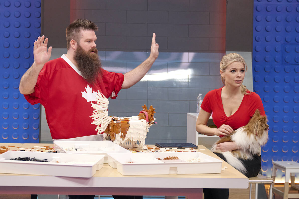 “LEGO Masters” TV show contestants Dave and Emily Guedes in a “Brickminster Dog Show” episode that aired in October. (Photo: Tom Griscom/FOX)