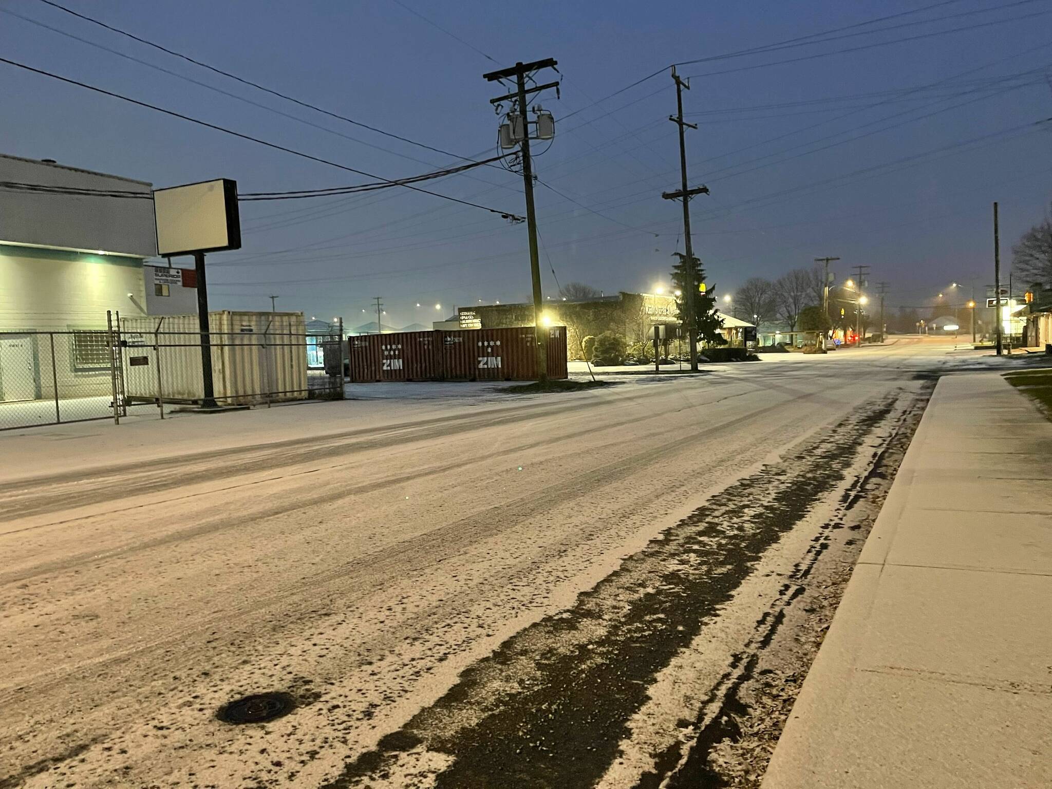 Snow fell on the Lower Mainland overnight on Tuesday (Jan. 31) with flurries expected to continue this morning. Pictured: Alexander Avenue in Chilliwack. /Jennifer Feinberg Photo