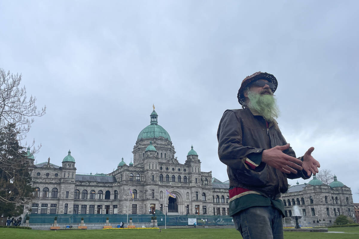 Ted Smith, founder of the Victoria Cannabis Buyers Club, gave a speech on the importance of continuing to support medical cannabis users. (Hollie Ferguson/News Staff)
