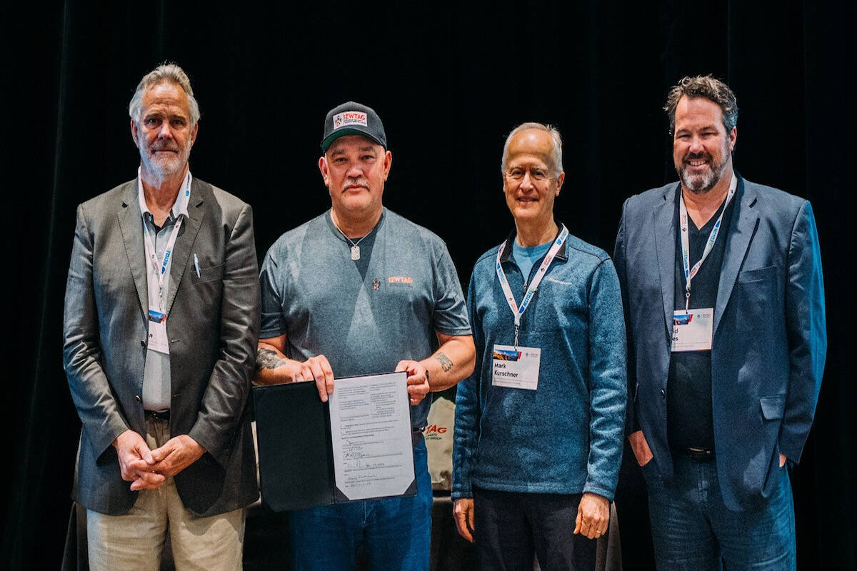 Colin McKean (left), Calvin Jameson, Mark Kurschner and David Lawes signed a document to officialize their partnership, in Victoria on May 2, to keep the waters and lands of various First Nations communities waste-free. Photo provided by the Indigenous Zero Waste Technical Advisory Group
