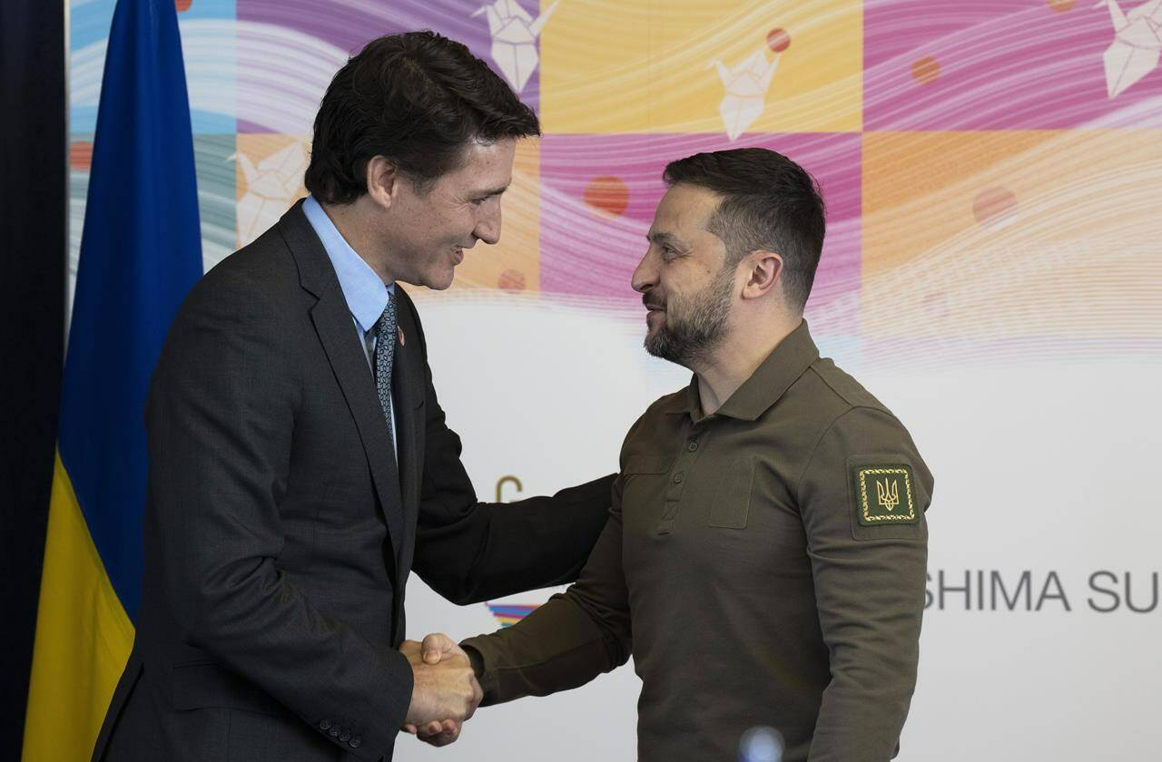 Prime Minister Justin Trudeau meets with Ukrainian President Volodymyr Zelenskyy at the G7 Summit Sunday, May 21, 2023 in Hiroshima, Japan. THE CANADIAN PRESS/Adrian Wyld