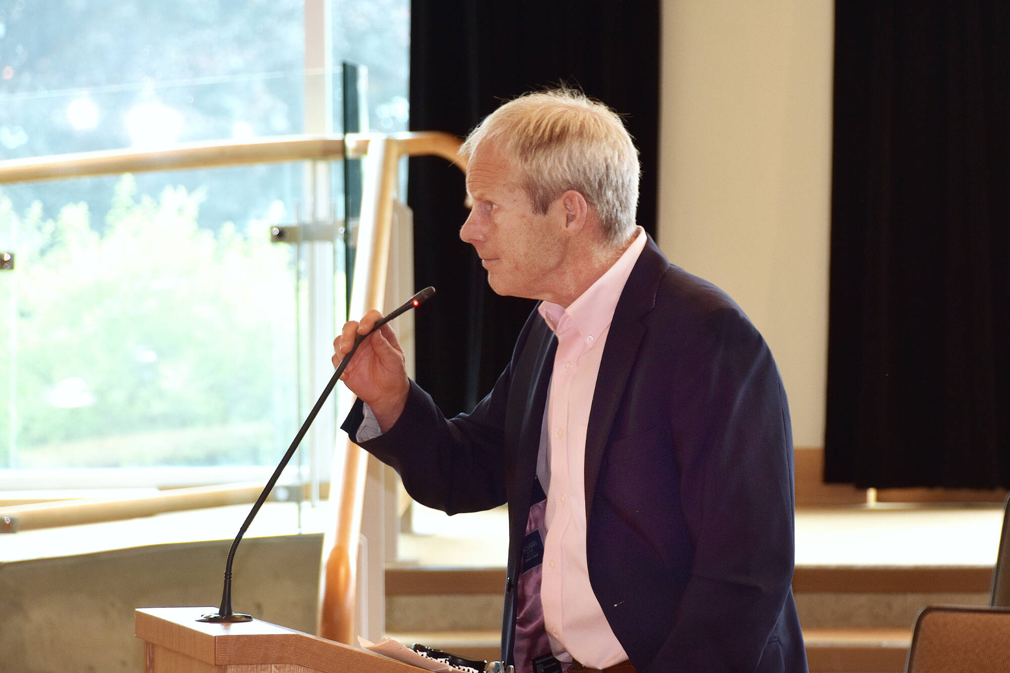 Dr. Scott McKee, head of the Internal Medicine Department at Shuswap Lake General Hospital in Salmon Arm, gives a presentation to city council on May 23 regarding the critical condition of aspects of the hospital. (Martha Wickett-Salmon Arm Observer)
