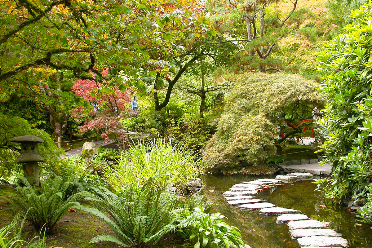 B.C. attractions like the Butchart Gardens (above), along with museums, amusement parks, other visitor landmarks and tour bus companies, can apply for new government grants to help them prepare for the loosening of travel restrictions. (Jennifer Blyth photo)