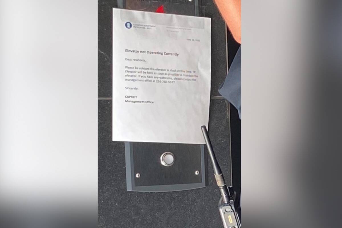 The letter posted over the elevator buttons by a maintenance worker at Lakeview Pointes Apartments in West Kelowna on June 12, 2023 while two women and a dog were allegedly still stuck inside. (Facebook/West Kelowna Rant and Rave)