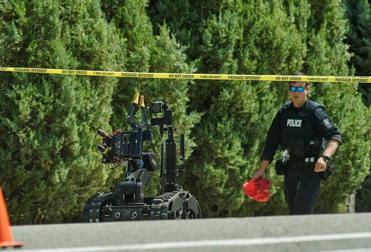 A police robot was used to handle a pipe bomb found in the Aberdeen area of Kamloops on July 4. (Dave Eagles/Kamloops This Week)