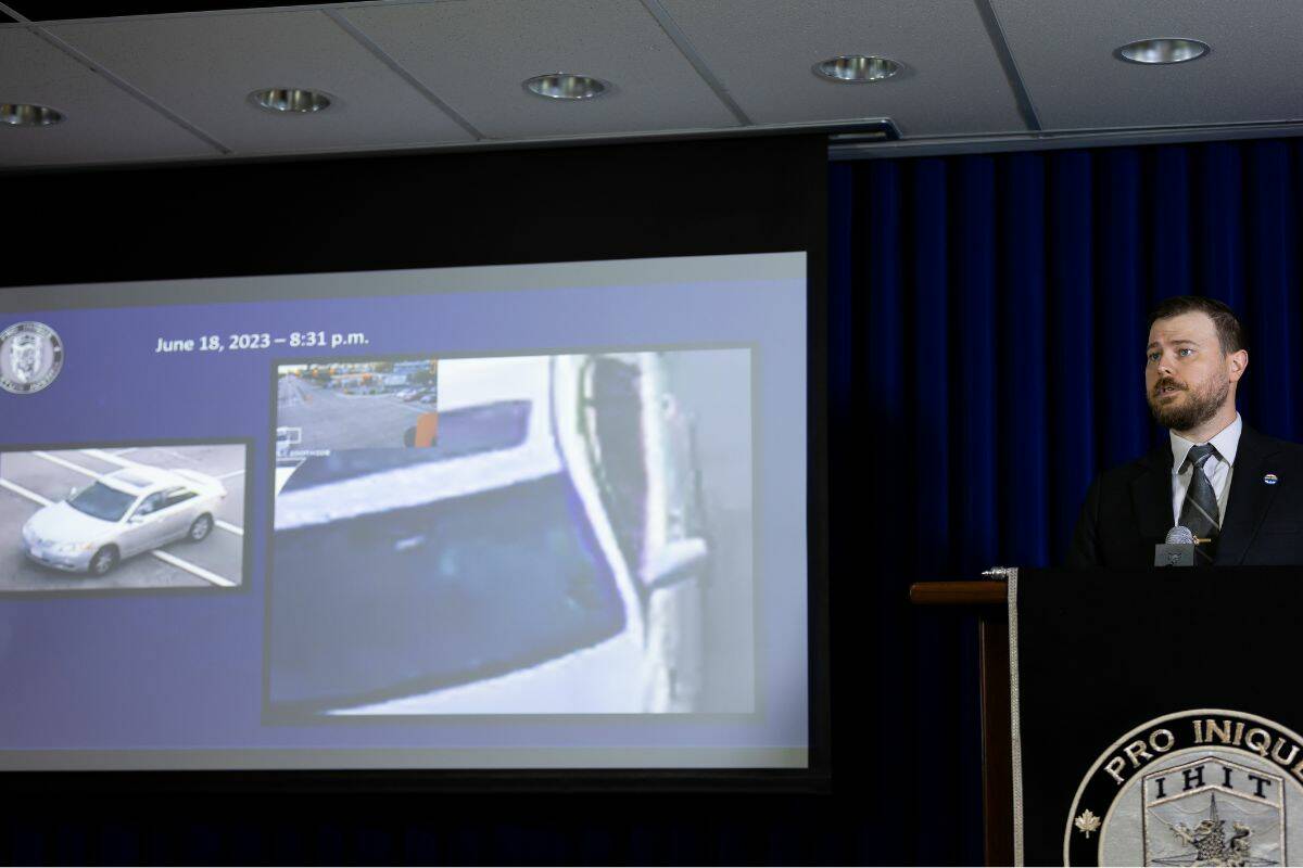 On Wednesday, Aug. 16, 2023, Integrated Homicide Investigation Team spokesman Timothy Pierotti shows media photos of a silver 2008 Toyota Camry police suspect was used as a getaway car in the June 18 shooting death of Surrey Sikh temple president Hardeep Singh Nijjar. (Photo: Anna Burns)
