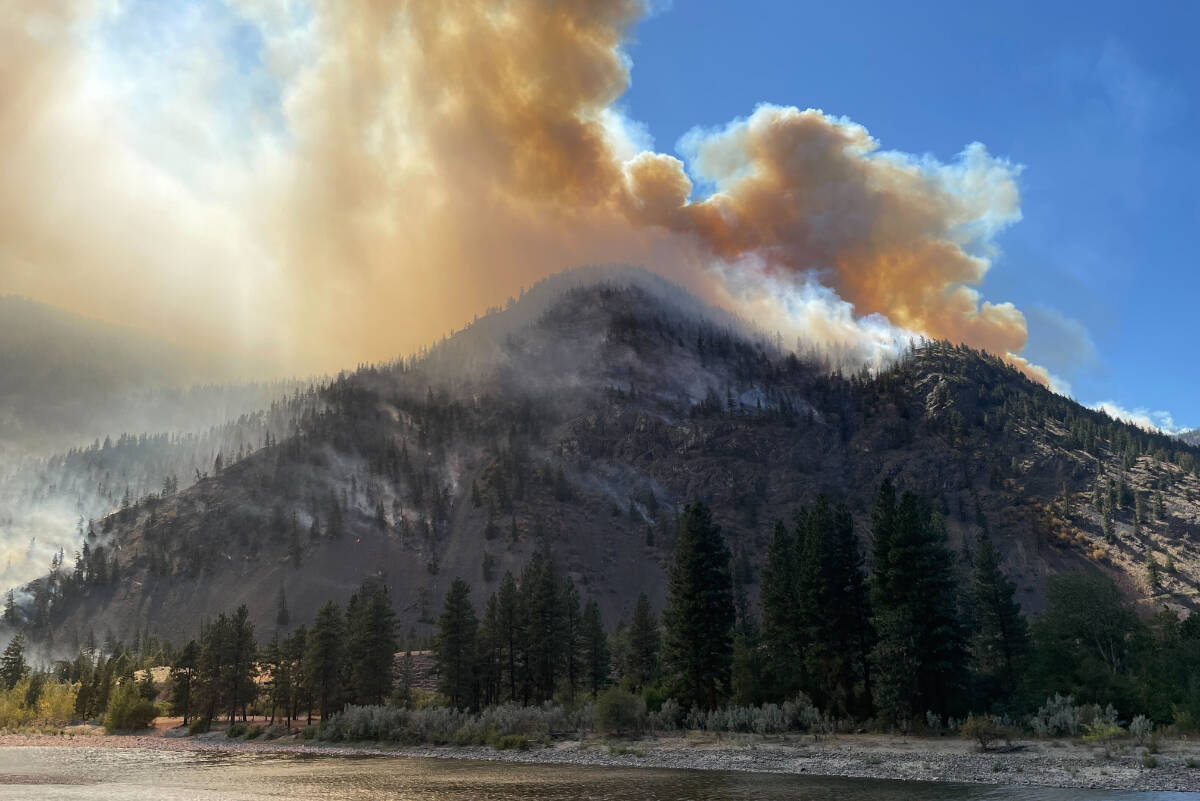 The Upper Park Rill Creek wildfire has grown to more than 200 hectares. (Brennan Phillips/Western News)