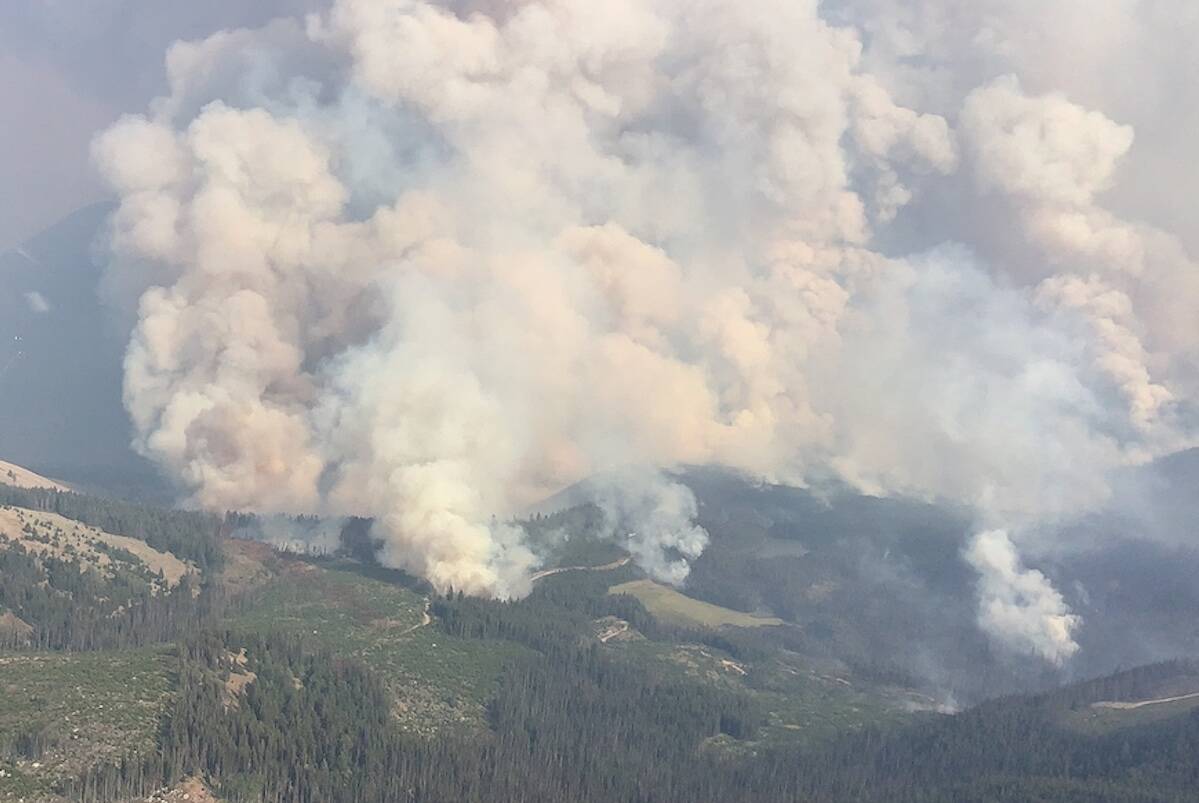 The Crater Creek wildfire southwest of Keremeos remains at 44,000 hectares. (BC Wildfire Services)