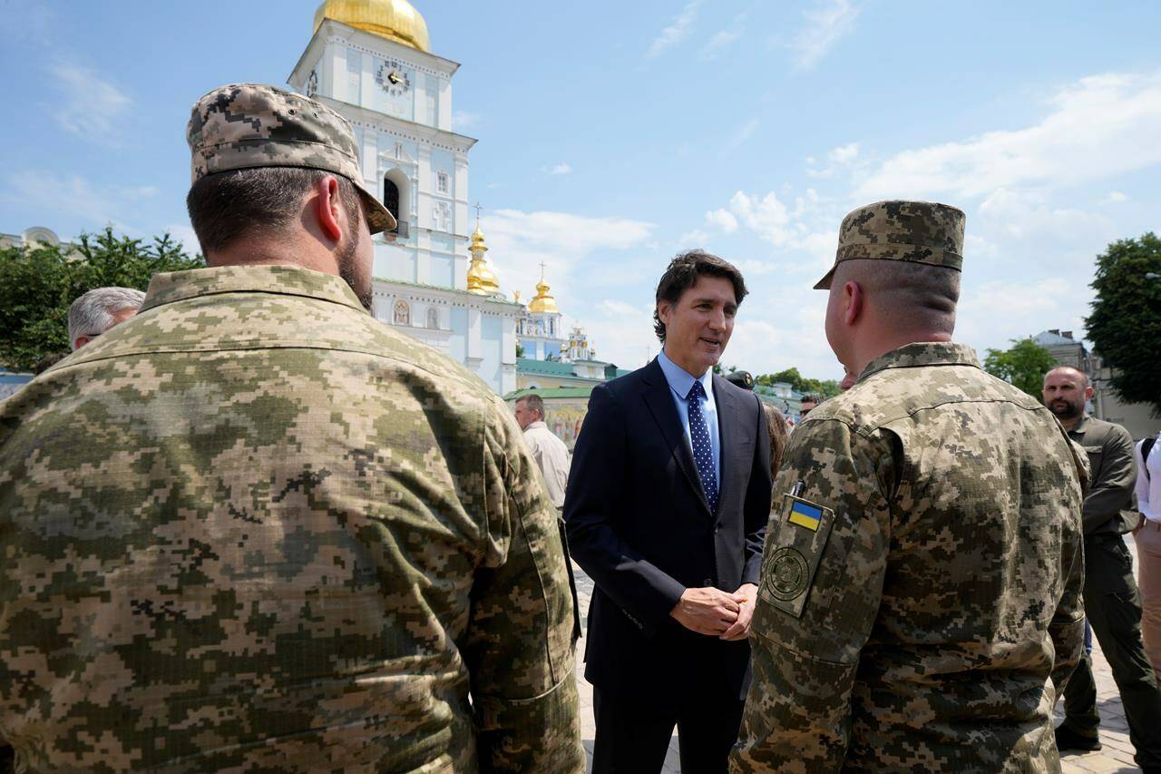 <div>Canada is joining a three-month-old partnership with several key allies to send air defence missile to Ukraine. Prime Minister Justin Trudeau meets with soldiers in Kyiv, Ukraine, on Saturday, June 10, 2023. THE CANADIAN PRESS/Frank Gunn</div>