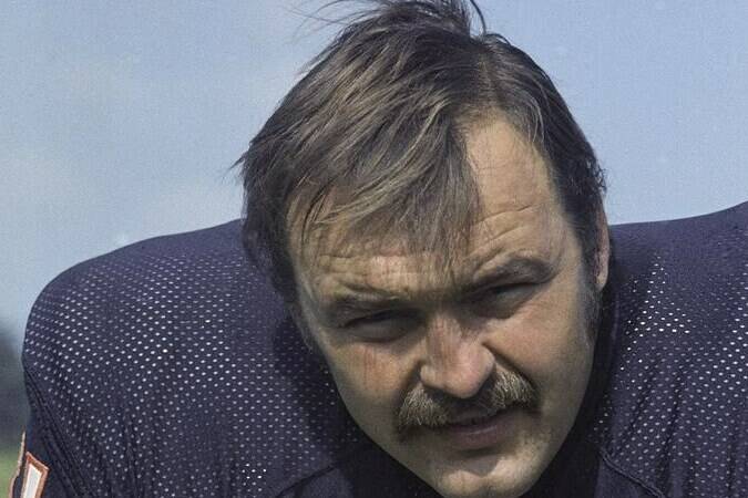 FILE - Chicago Bears linebacker Dick Butkus poses for a photo in 1973. Butkus, a fearsome middle linebacker for the Bears, has died, the team announced Thursday, Oct. 5, 2023. He was 80. According to a statement released by the team, Butkus’ family confirmed that he died in his sleep overnight at his home in Malibu, Calif. (AP Photo, File)