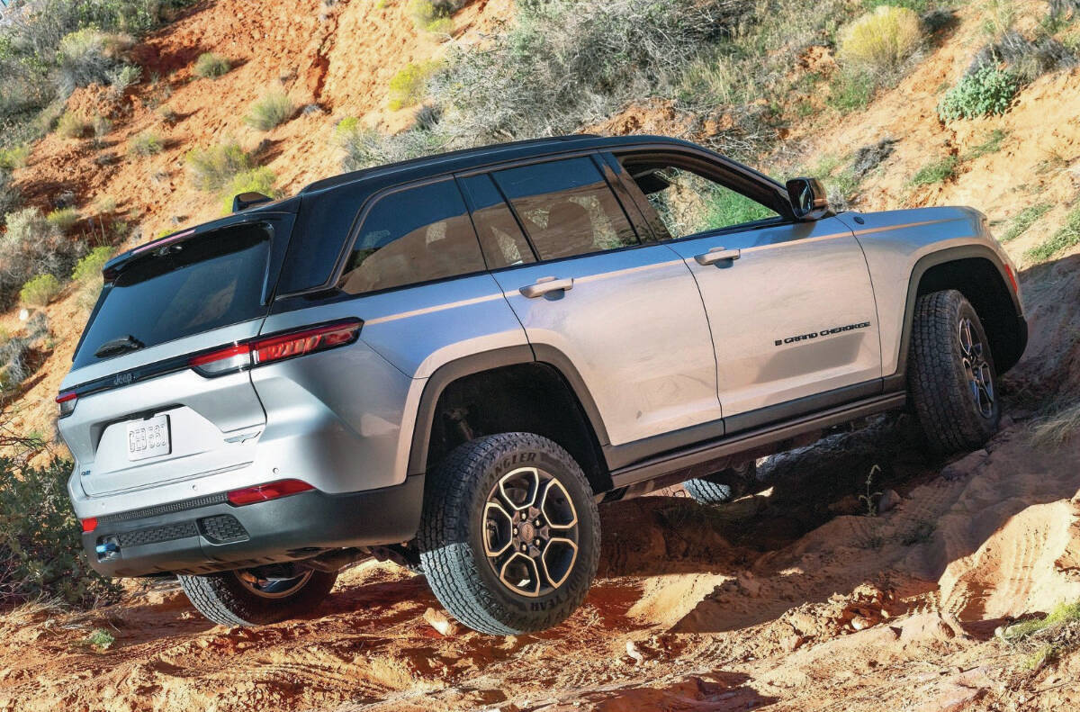 There’s no longer a V-8 option for the Grand Cherokee (although it’s available in the Grand Cherokee L) which means either a 293-horsepower V-6 or the 370-horsepower plug-in hybrid system. PHOTO: STELLANTIS