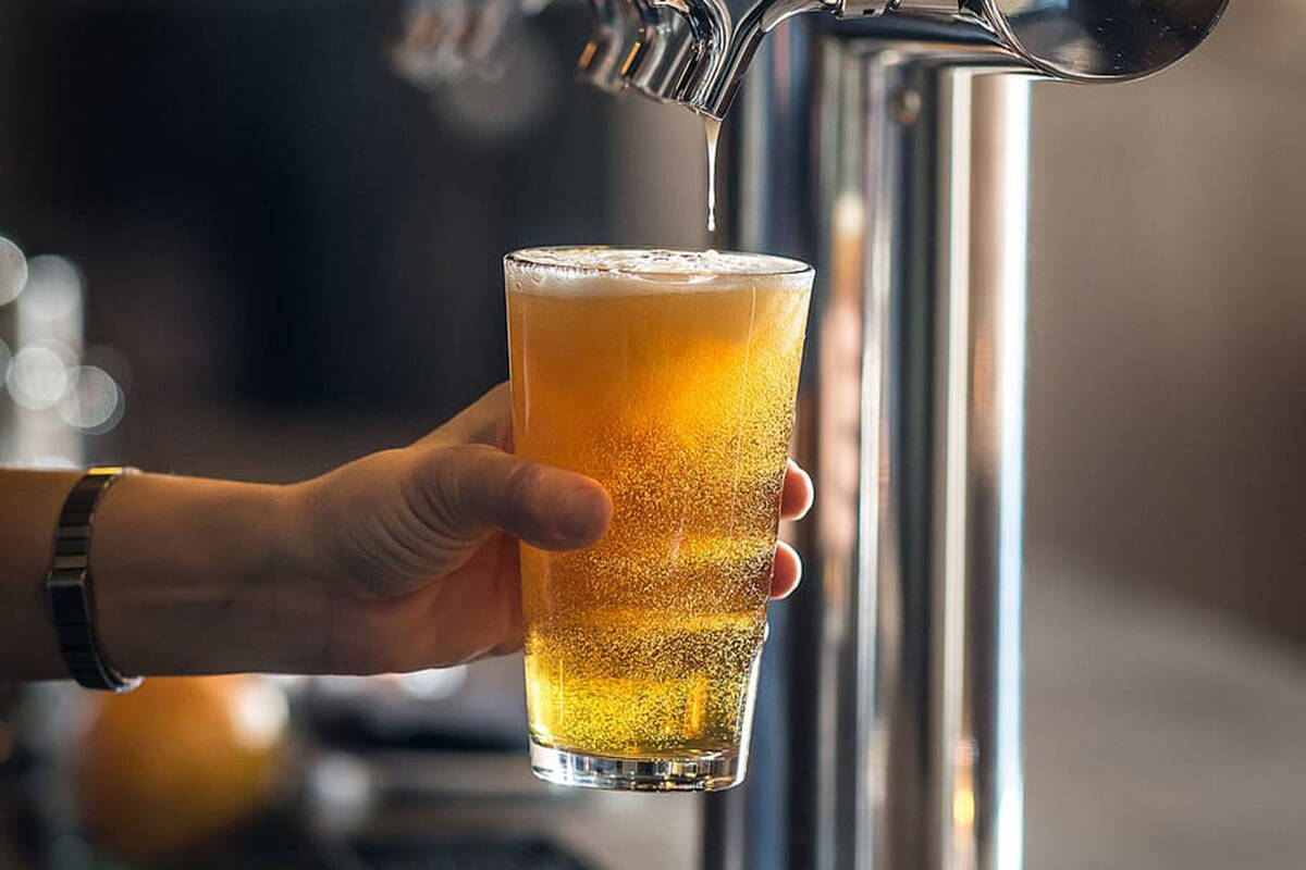A Victoria restaurant and bar has been fined for serving beer to a minor. (pxfuel.com)
