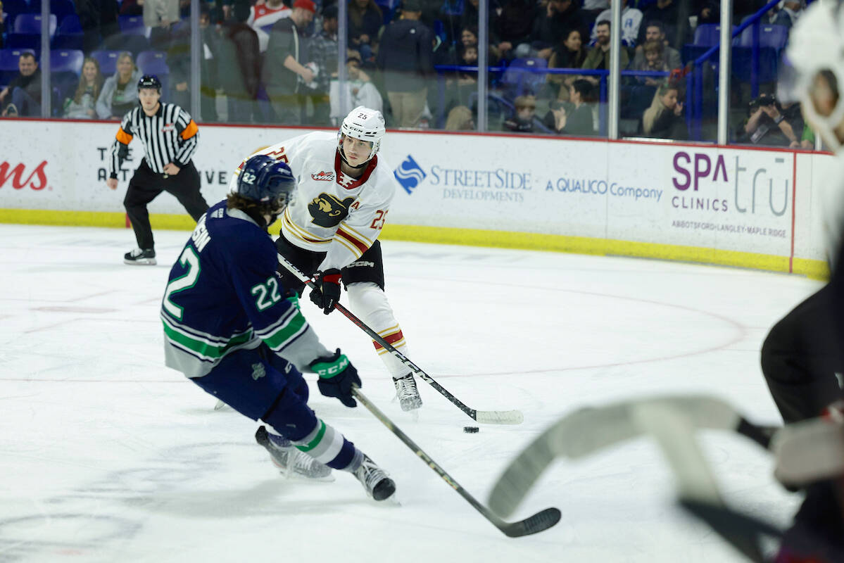 A tired Vancouver Giants bounced back to record a big 3-1 win over the Seattle Thunderbirds on Sunday afternoon, Dec. 17, at the Langley Events Centre. (Rob Wilton/Special to Langley Advance Times)