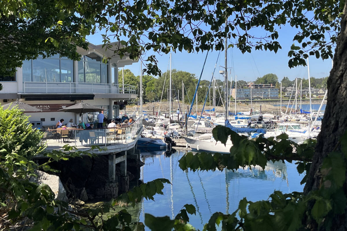 The Oak Bay Marina and Marina Dockside Eatery are pictured on a sunny day. (Photo by ER Kilpatrick)