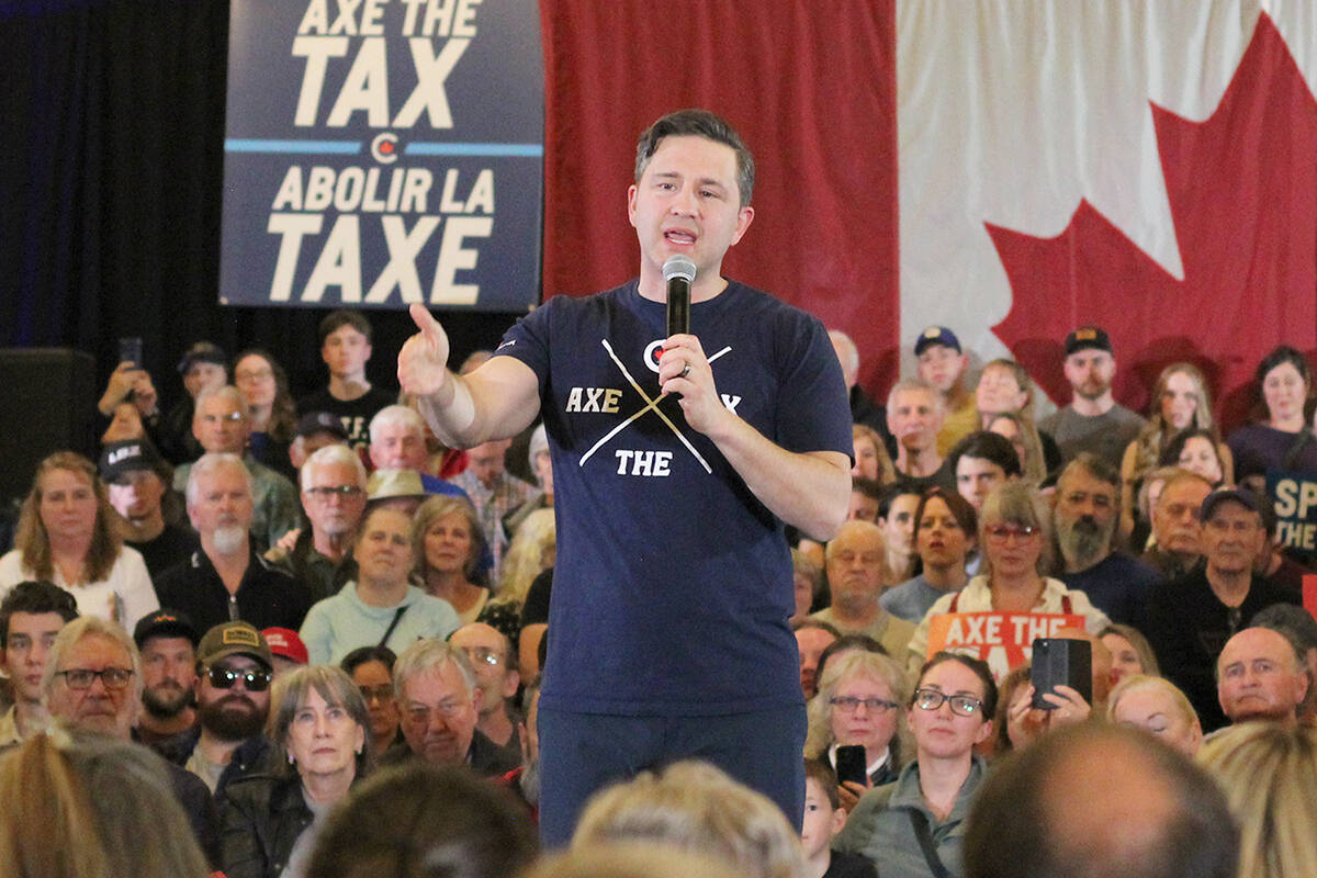 Pierre Poilievre holds a rally on Monday, April 1, at the Vancouver Island Conference Centre. (Greg Sakaki/News Bulletin)